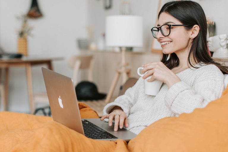 Cursos online 2 scaled 1